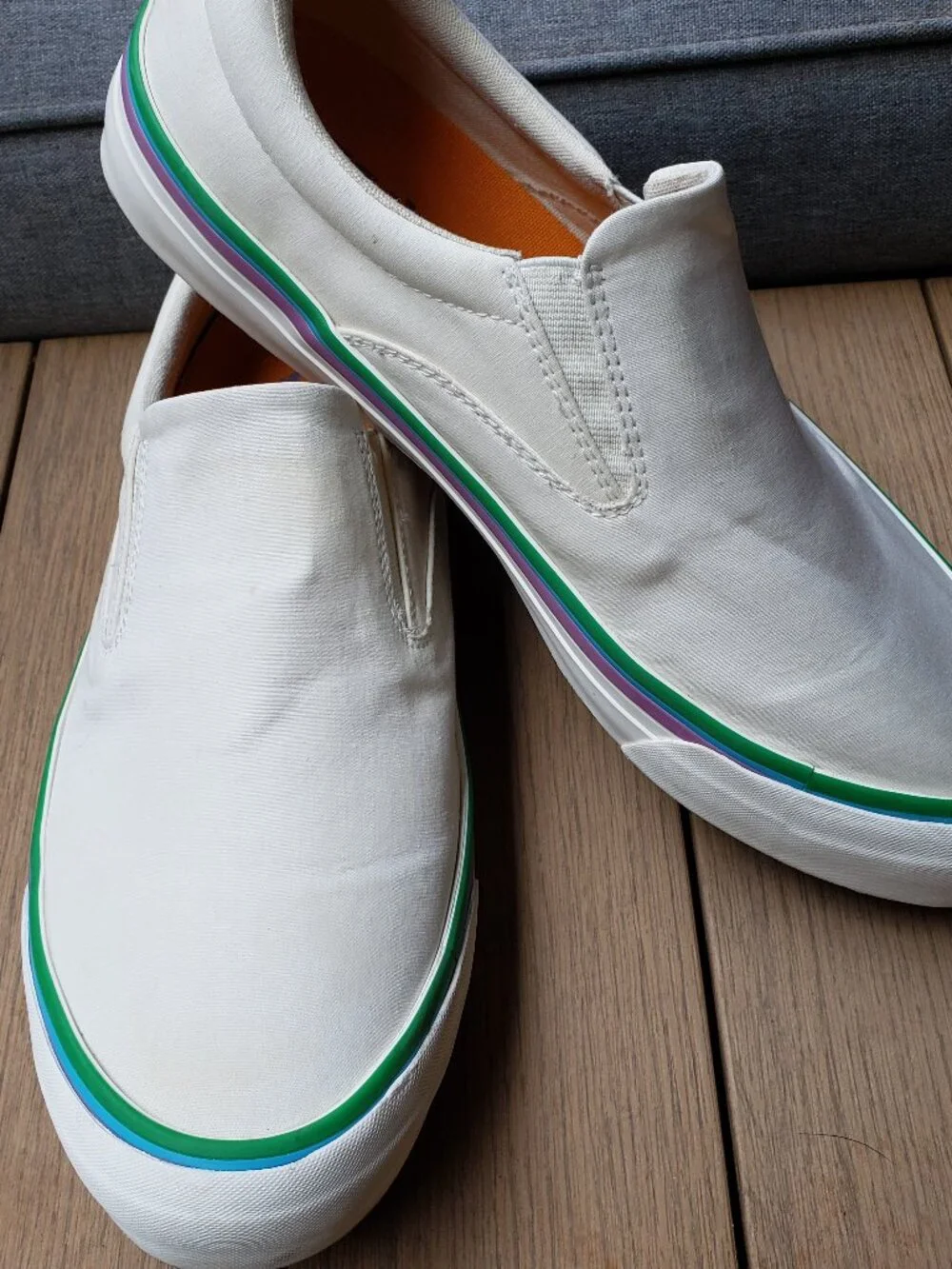 EUC SeaVees Hawthorne Pride bleach twill slip-on (9.5) KICKS